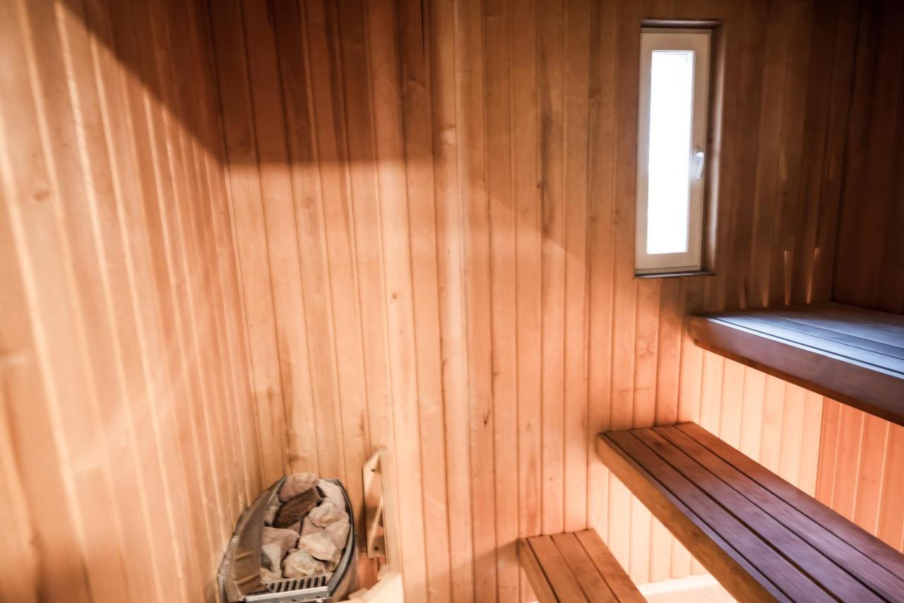 Cabin Guesthouse With Free Parking Пярну Экстерьер фото